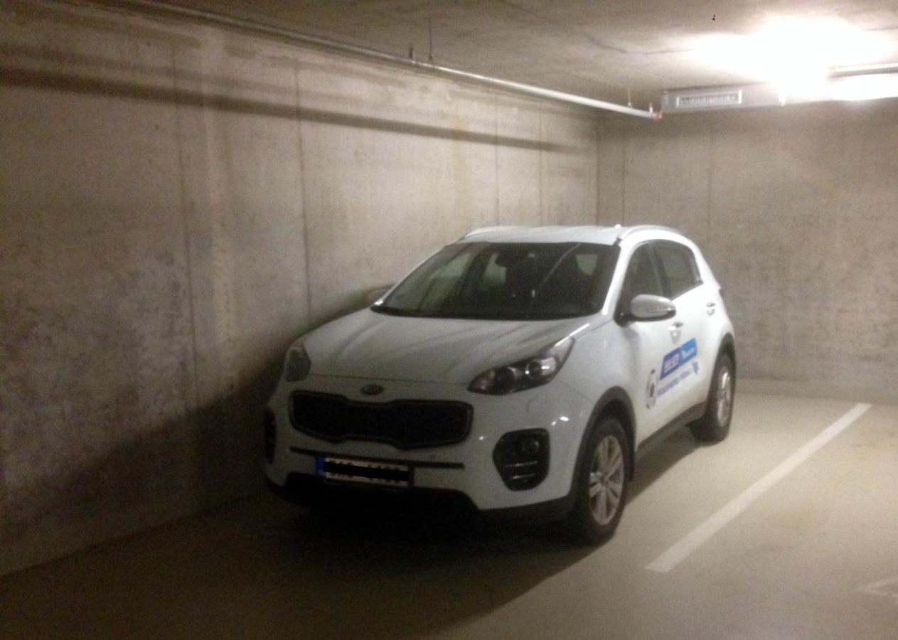 Onsite Free Garage Parking, 10Min Centre By Bus Apartman Prága Kültér fotó
